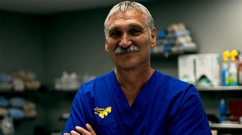Doctor jeff young - Maverick vet Dr Jeff Young and his team of 30-plus staff treat and save the lives of countless pets, at what's possibly one of the busiest clinics in America. Subscribe to discovery+ for £3.99/month. Watch with discovery+. S1 E2 - One More Chance. 16 November 2015. 44min. ALL.